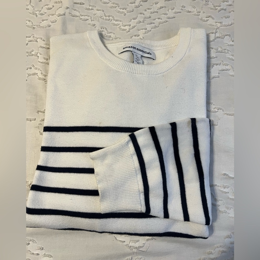Men’s sweater